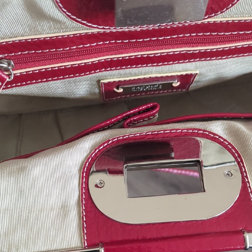 Badgley Mischka Vibrant Red Twist Lock Handbag EUC - Picture 12 of 17